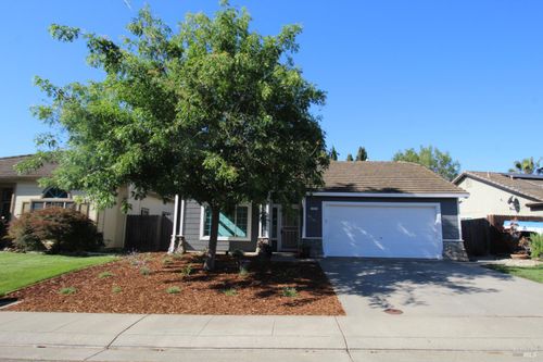 1925 Dorris Ct, Dixon, CA, 95620-4287 | Card Image
