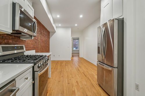 apt-2r-815 Willow Ave, Hoboken, NJ, 07030-2922 | Card Image