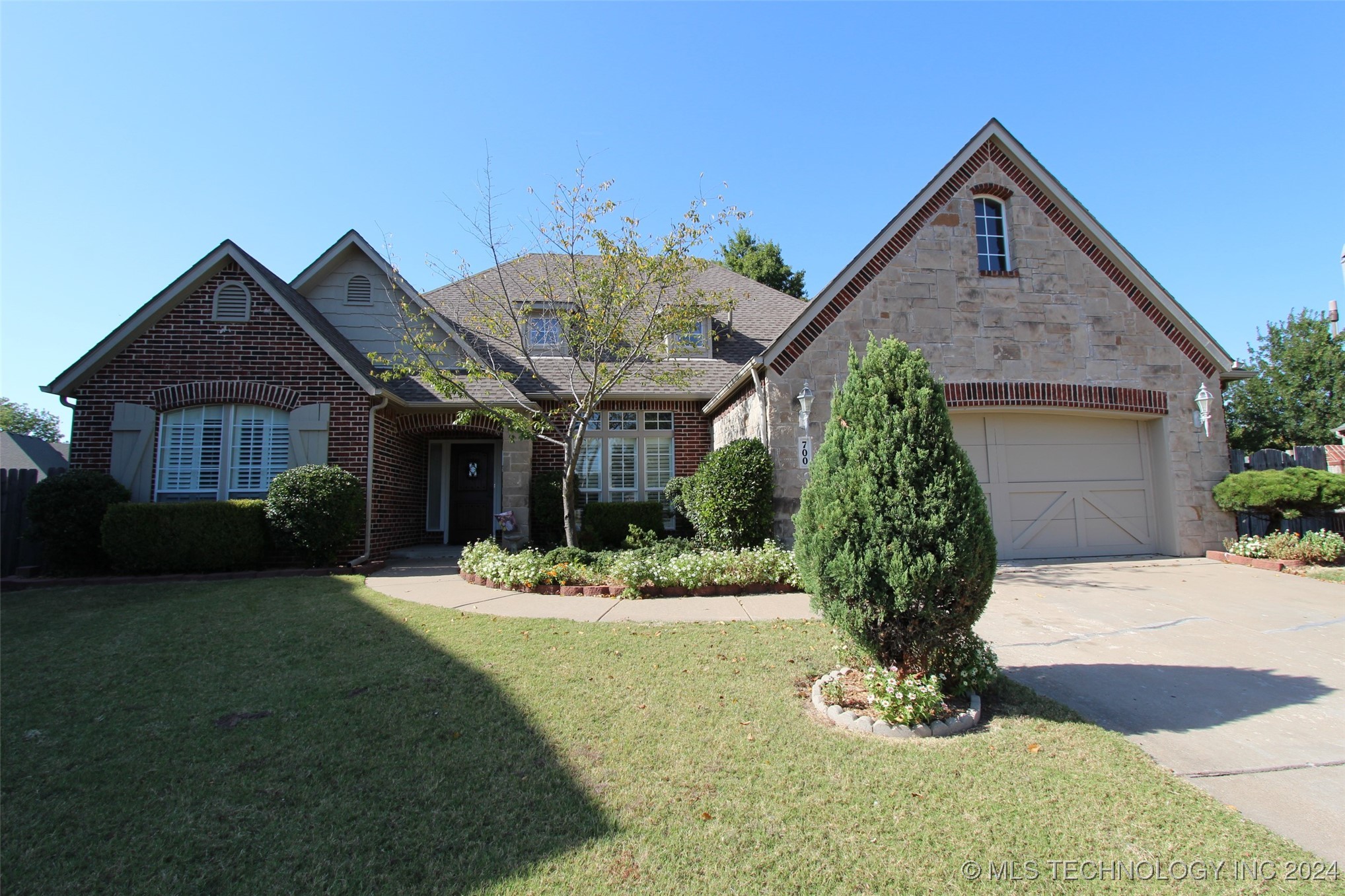 Butternut Ave, Broken Arrow, OK 74012