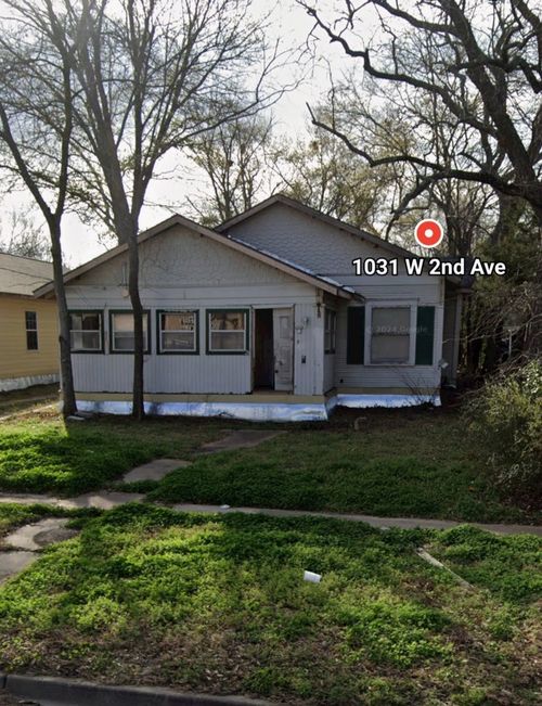 1031 W 2nd Ave, Corsicana, TX, 75110-3765 | Card Image