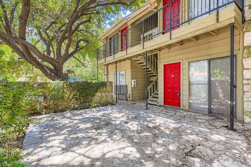 apt-101-708 Graham Pl, Austin, TX, 78705-4433 | Card Image