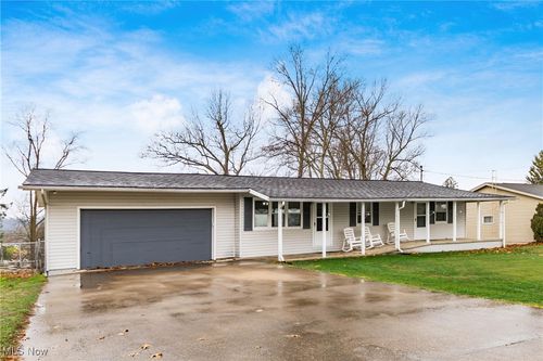 20 Juanita Dr, Zanesville, OH, 43701-6233 | Card Image