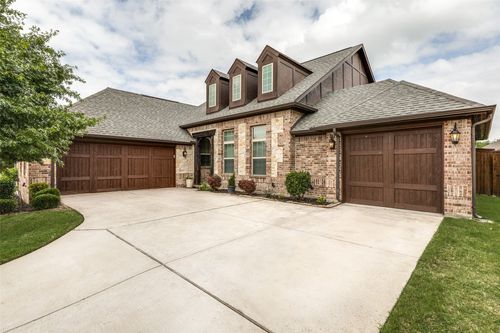 1221 Yosemite Way, Burleson, TX, 76028-1692 | Card Image
