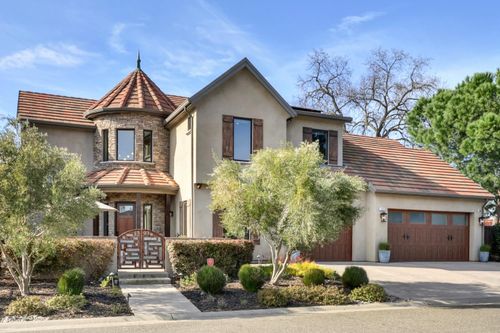 1393 Pars Oak Ln, Carmichael, CA, 95608-6071 | Card Image