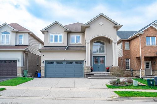 16 Edgehill Dr, Hamilton, ON, L9B0B1 | Card Image