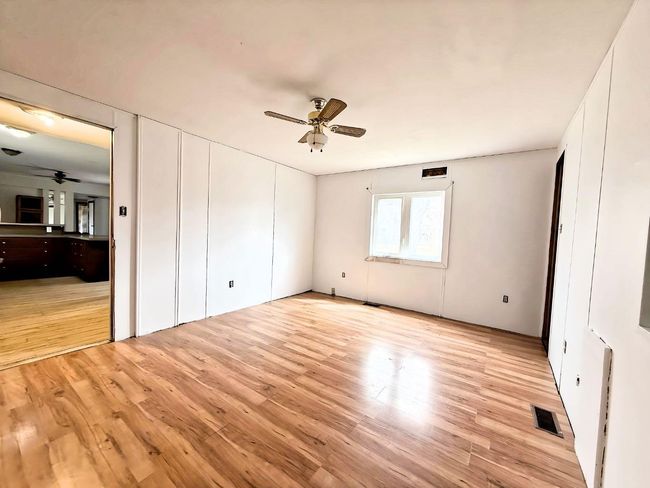 36 Selkirk Ave, House other with 3 bedrooms, 2 bathrooms and null parking in Hughenden AB | Image 6