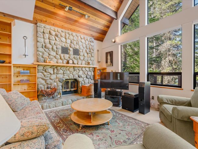 3317 Panorama Ridge, House other with 4 bedrooms, 3 bathrooms and null parking in Whistler BC | Image 2