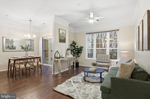 2204-1600 Spring Gate Dr, MCLEAN, VA, 22102-3455 | Card Image