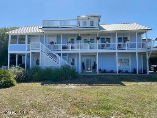 205 E Ave, Kure Beach, NC, 28449-3404 | Card Image