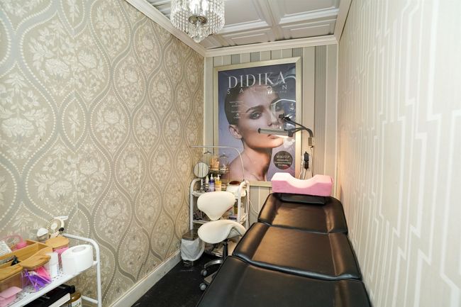 6607 Bergenline Ave, Home with 0 bedrooms, 1 bathrooms and null parking in West New York NJ | Image 19