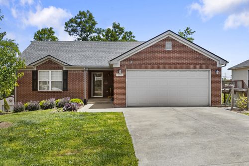 134 Hunter Ridge Dr, Lawrenceburg, KY, 40342-9116 | Card Image