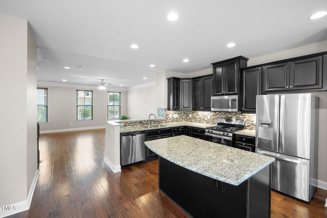 23-web-or-mls-DX3A8676 | Image 17