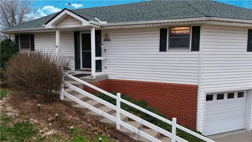 2428 Little Blue Ct, Liberty, MO, 64068-9188 | Card Image