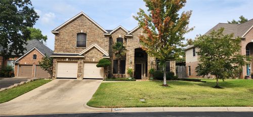 809 Forest Hollow Dr, Hurst, TX, 76053-7166 | Card Image