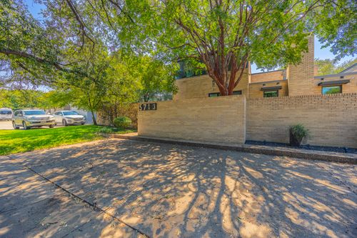 5713 Pershing Ave, Fort Worth, TX, 76107-4619 | Card Image