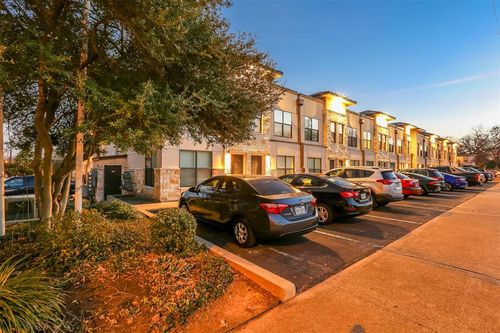 apt-139-711 W 32nd St, Austin, TX, 78705-2203 | Card Image