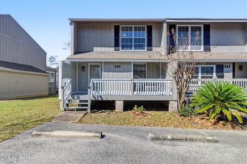 288 Highpoint Dr, Diamondhead, MS, 39525-3863 | Card Image