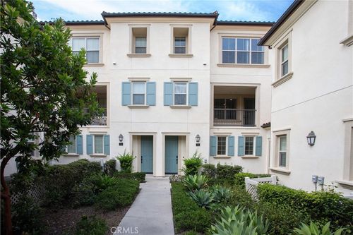 76 Capricorn, Irvine, CA, 92618-1187 | Card Image