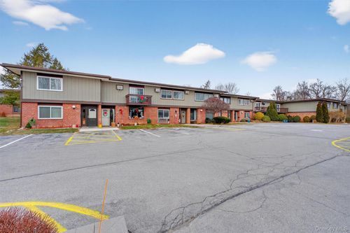 unit-d-9 Millholland Dr, Fishkill, NY, 12524-1550 | Card Image