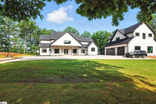 581 Paramount Dr, Seneca, SC, 29678-1094 | Card Image