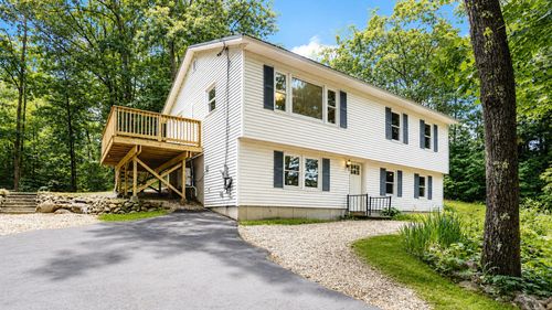 152 Blake Rd, Standish, ME, 04084-6416 | Card Image