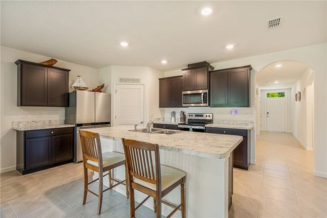 471 Midvale Ter, House other with 4 bedrooms, 2 bathrooms and null parking in SEBASTIAN FL | Image 6