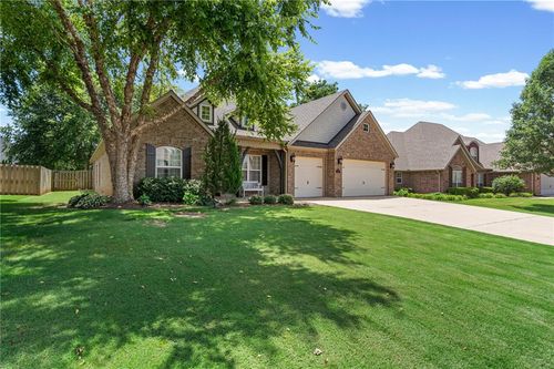 1510 Whippoorwill Ln, Bentonville, AR, 72713-8687 | Card Image