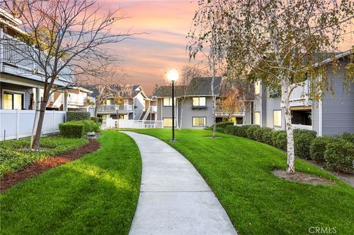 1770 Crystal Canyon Dr, Azusa, CA, 91702-6233 | Card Image