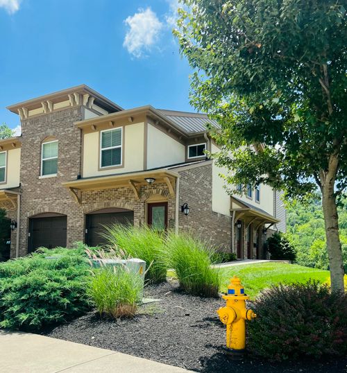 2485 Rolling Hills Dr, Covington, KY, 41017-5149 | Card Image