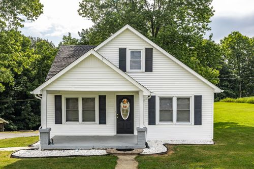 653 Drury Ridge Rd, Lafayette, TN, 37083-3311 | Card Image