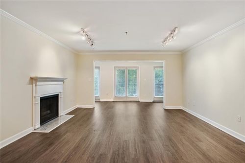 6-3203 Lenox Rd Ne, Atlanta, GA, 30324-2650 | Card Image