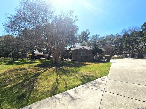 21017 Hickory Bnd, Garden Ridge, TX, 78266-2541 | Card Image