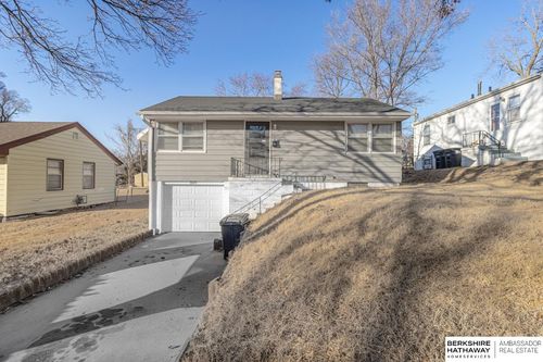 3620 Laurel Ave, Omaha, NE, 68111-1150 | Card Image