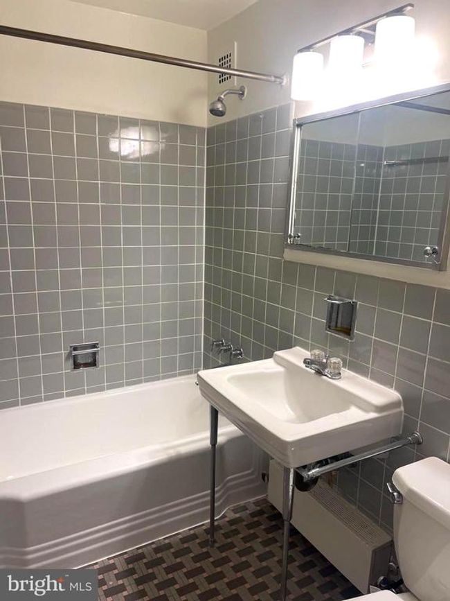 APT-1016 - 4740 Connecticut Ave Nw, Condo with 2 bedrooms, 2 bathrooms and null parking in WASHINGTON DC | Image 14