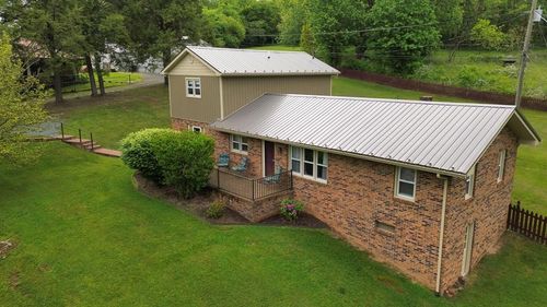32160 Rambo St, Damascus, VA, 24236-2615 | Card Image