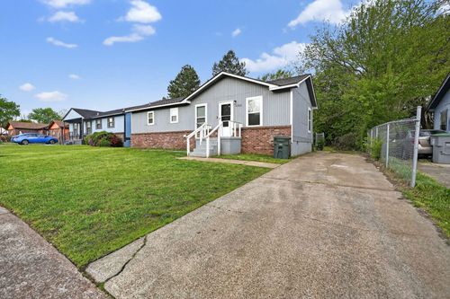 4725 Lofts Rd, Memphis, TN, 38118-7240 | Card Image