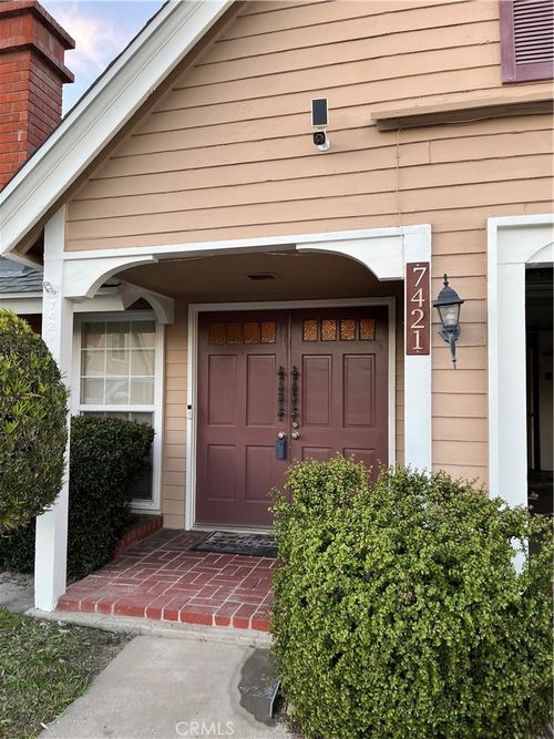 7421 Warren Cir, La Palma, CA, 90623-1326 | Card Image