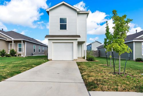 231 Gabbro Gdns, Maxwell, TX, 78656-2016 | Card Image