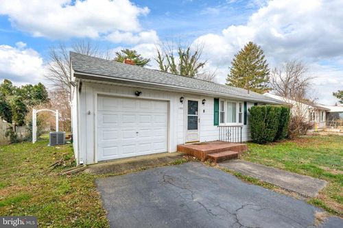 108 N Halsey Rd, DOVER, DE, 19901-7410 | Card Image