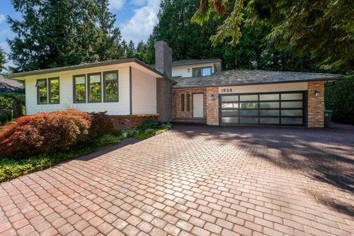 1833 133a St, Surrey, BC, V4A7M4 | Card Image