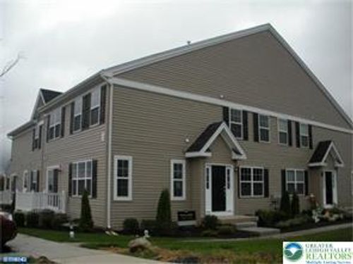 5934 Valley Forge Drive, Upper Saucon Twp, PA, 18036 | Card Image