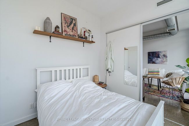 502 - 52 Sumach St, Condo with 1 bedrooms, 1 bathrooms and null parking in Toronto ON | Image 24