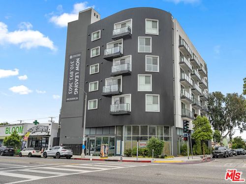 5550 W Pico Boulevard, Los Angeles, CA, 90019 | Card Image