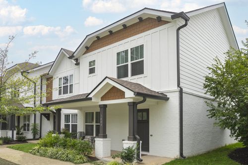 1409 57th Ave N, Nashville, TN, 37209-1475 | Card Image