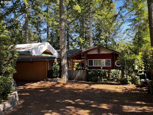 151 Outer Dr, Florence, OR, 97439-8766 | Card Image