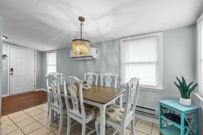 409 Monroe Ave, Home with 7 bedrooms, 3 bathrooms and null parking in Carolina Beach NC | Image 25