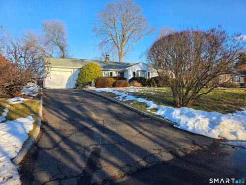 5 Tod Rd, Norwalk, CT, 06851-1535 | Card Image