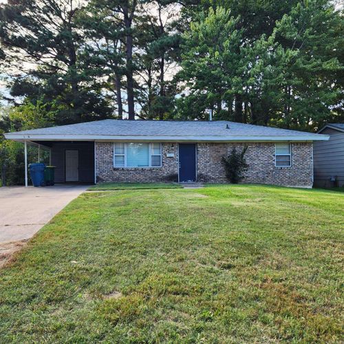 9108 Tedburn Cir, Little Rock, AR, 72209-6028 | Card Image