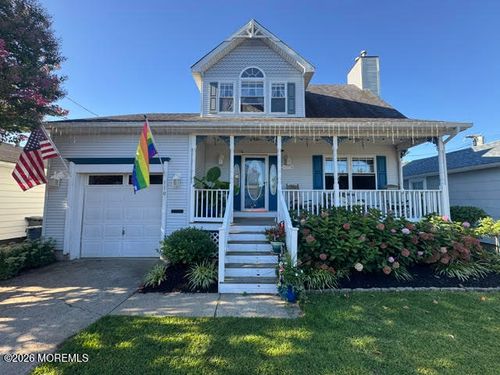 110 Franklin Ave, Ocean Grove, NJ, 07756-1008 | Card Image