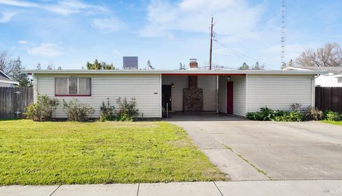 240 S 7th St, Dixon, CA, 95620-3606 | Card Image